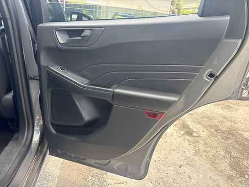 Used 2025 Ford Escape Active FWD image 15