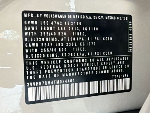 New 2026 Volkswagen Tiguan SE R-Line FWD image 21