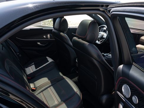 Used 2018 Mercedes-Benz E 43 AMG 4MATIC Sedan image 21