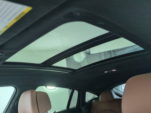 New 2026 BMW X6 M60i image 12