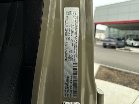 Used 2020 Jeep Gladiator Mojave w/ Cold Weather Group image 24