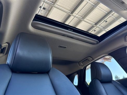 Used 2024 MAZDA CX-30 AWD 2.5 S w/ Preferred Package image 25