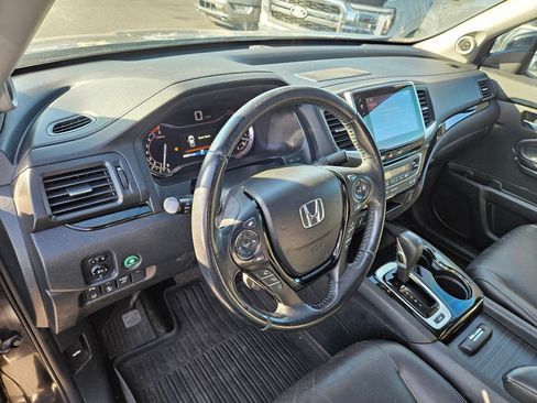Used 2017 Honda Ridgeline RTL-E image 16