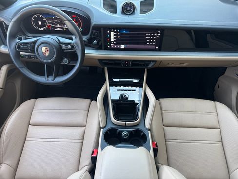Certified 2026 Porsche Cayenne Coupe AWD/4WD image 7