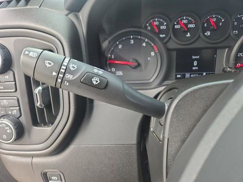 Used 2025 Chevrolet Silverado 3500 W/T w/ WT Convenience Package image 28