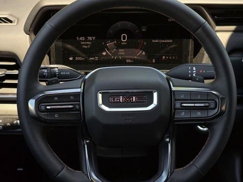 New 2026 GMC Terrain AT4 AWD/4WD image 13