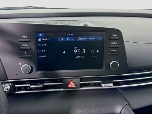 New 2026 Hyundai Elantra SE image 14