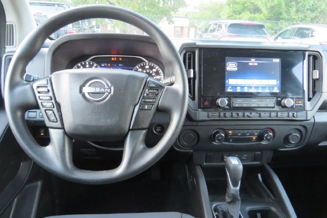 Used 2026 Nissan Frontier S RWD image 15