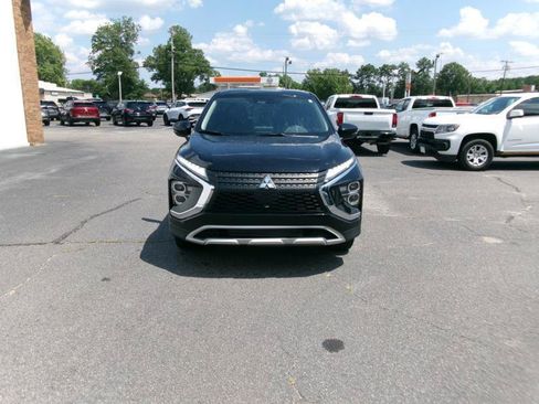 Used 2025 Mitsubishi Eclipse Cross SE AWD/4WD image 3