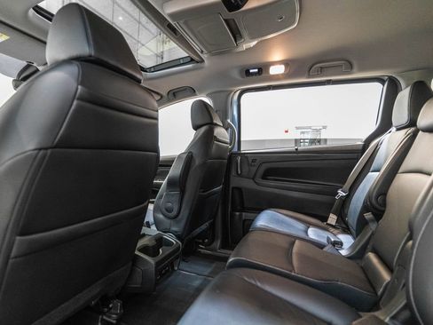 Used 2024 Honda Odyssey Touring image 14