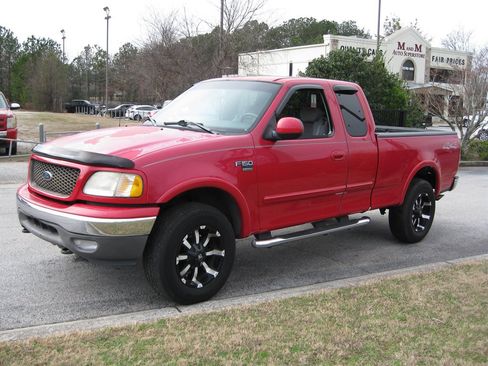 Used 2003 Ford F150 XLT image 3