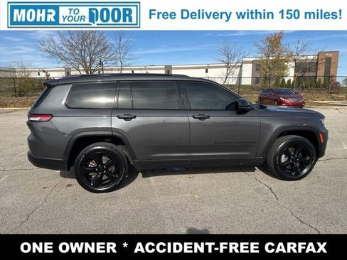 Used 2022 Jeep Grand Cherokee L Laredo image 8