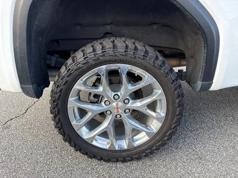 Used 2023 GMC Sierra 1500 AT4X w/ AT4X AEV Edition AWD/4WD image 10