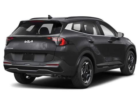 Certified 2026 Kia Sportage EX w/ EX Panorama Roof Package FWD image 2