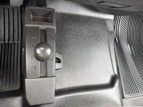 Used 2019 GMC Sierra 2500 4x4 Crew Cab image 29