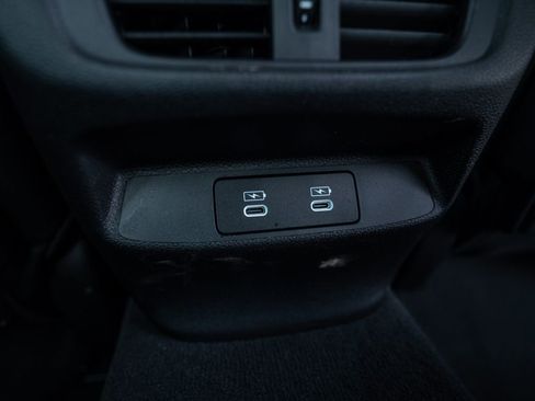 Certified 2025 Acura TLX w/ Technology Package image 42