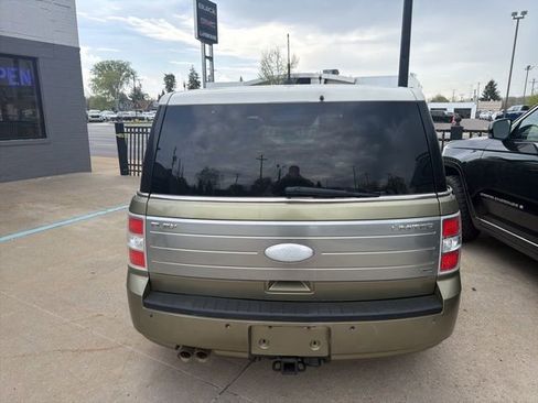 Used 2012 Ford Flex Limited w/ Equipment Group Order Code AWD/4WD image 4