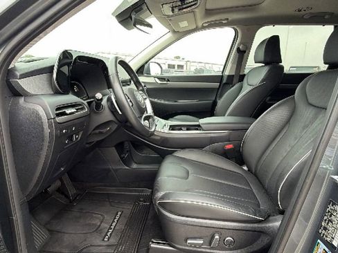 Used 2025 Hyundai Palisade XRT FWD image 12