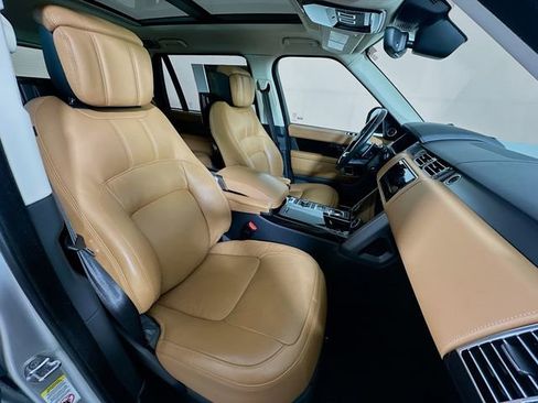 Used 2021 Land Rover Range Rover Autobiography Fifty Edition image 31