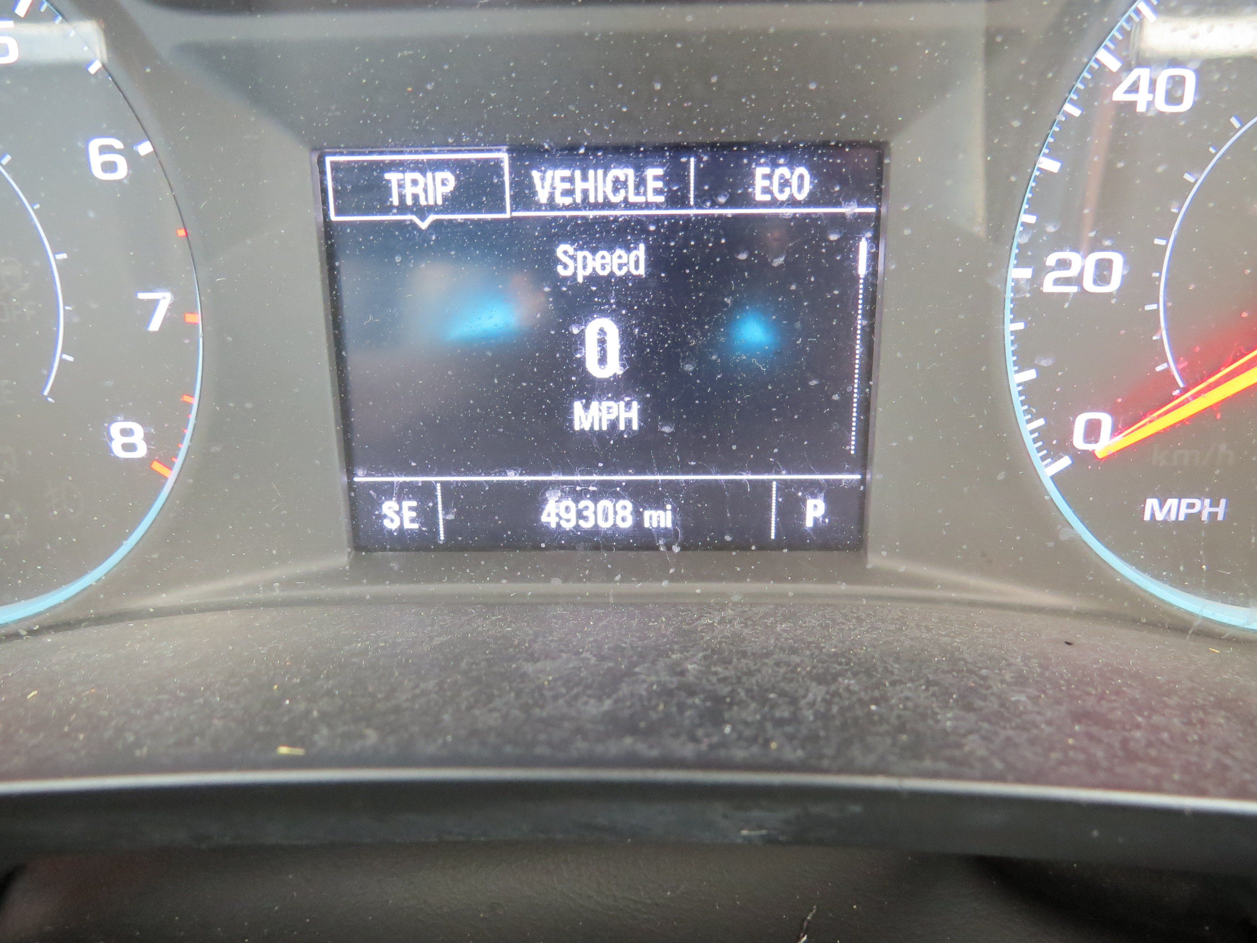 Used 2023 Chevrolet Traverse LS AWD/4WD image 22