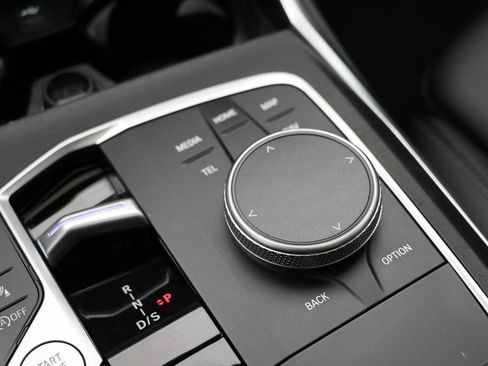 Used 2024 BMW 330i xDrive Sedan w/ Convenience Package image 29