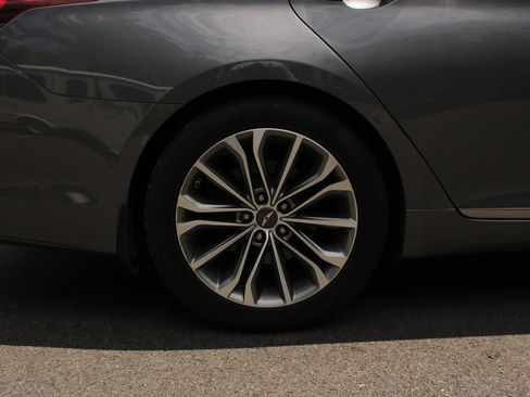Used 2016 Hyundai Genesis 3.8 w/ Option Group 04 AWD/4WD image 5