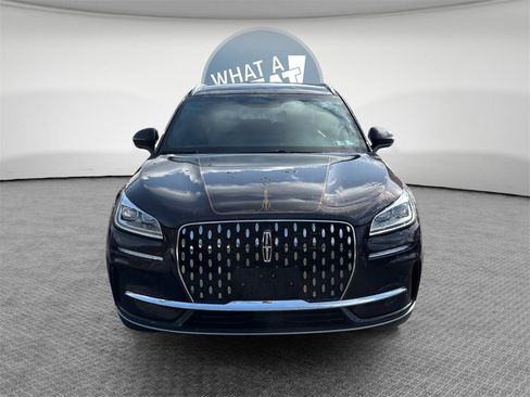 Used 2023 Lincoln Corsair Reserve w/ Equipment Group 201A image 9