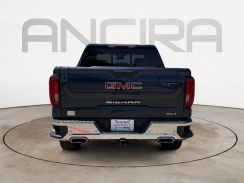 Used 2022 GMC Sierra 1500 SLT AWD/4WD image 9