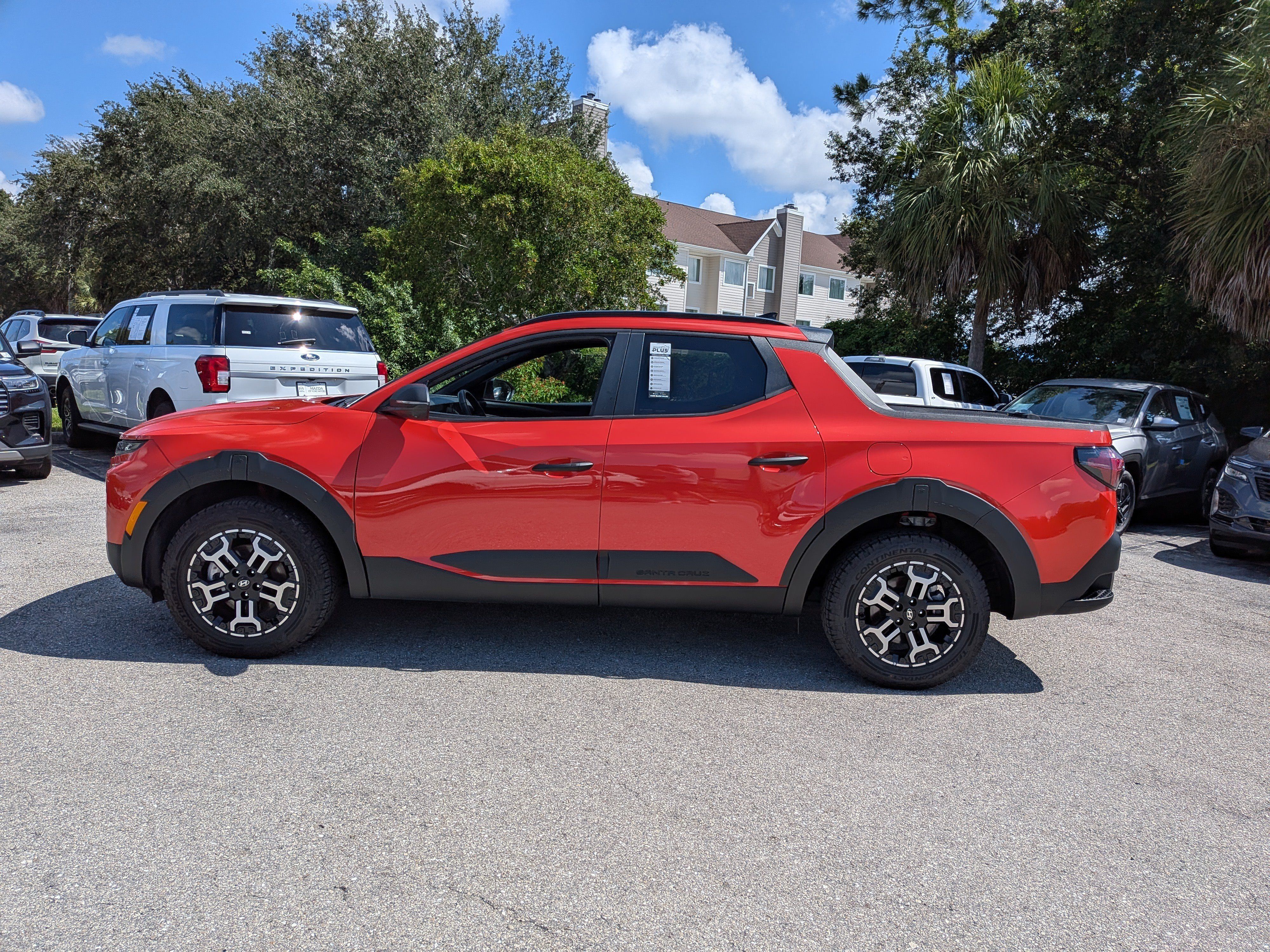 Used 2025 Hyundai Santa Cruz XRT AWD/4WD image 7