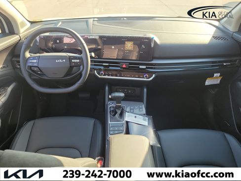 New 2026 Kia Sportage SX FWD image 19