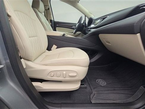 Used 2023 Buick Enclave Avenir w/ Avenir Technology Package image 13