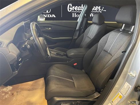 Certified 2024 Honda Accord Sport image 9