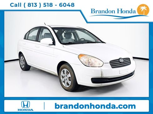Used 2009 Hyundai Accent GLS w/ Premium Pkg 6 FWD image 1