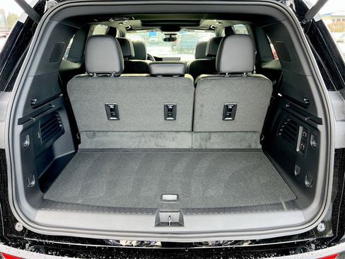 New 2026 GMC Acadia Denali w/ Super Cruise Package image 21