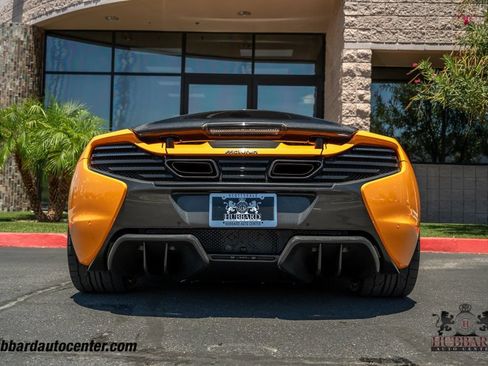 Used 2012 McLaren MP4-12C Coupe RWD image 7