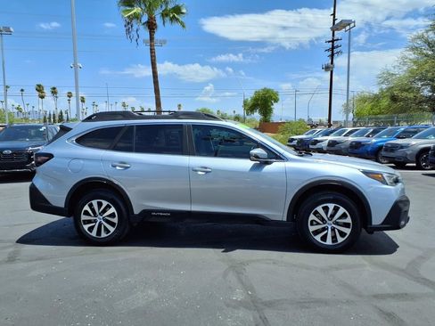 Used 2021 Subaru Outback Premium AWD/4WD image 10