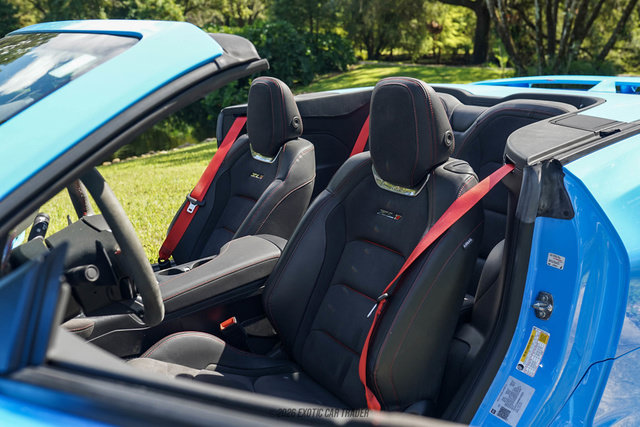 Used 2022 Chevrolet Camaro ZL1 RWD image 60