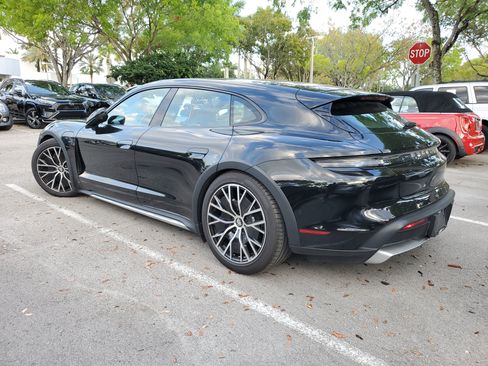 Used 2023 Porsche Taycan 4 Cross Turismo AWD/4WD image 5