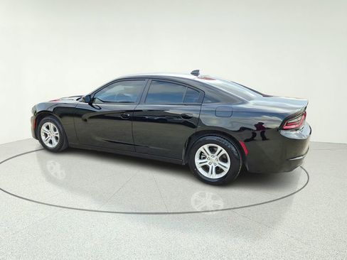 Used 2023 Dodge Charger SXT RWD image 4