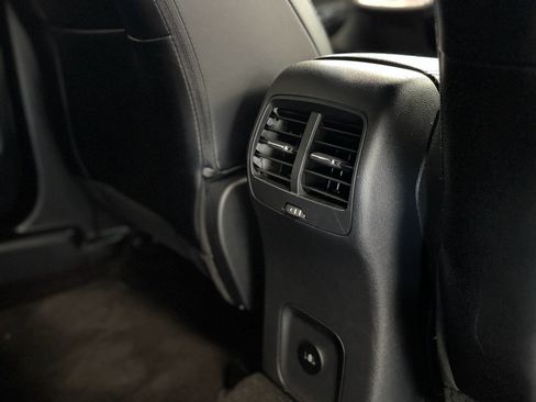 Used 2025 Ford Escape ST-Line image 31