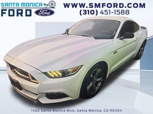 Used 2016 Ford Mustang Coupe image 1