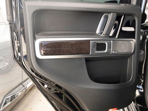 Used 2020 Mercedes-Benz G 550 image 17