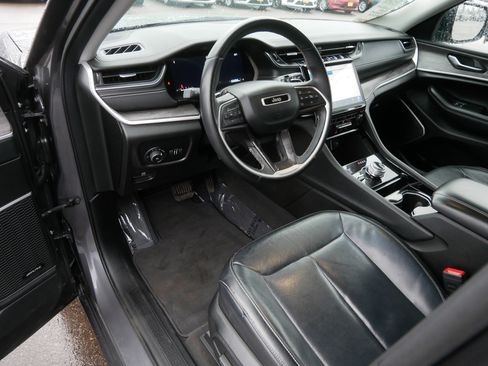 Certified 2021 Jeep Grand Cherokee L Limited w/ Trailer Tow Package image 20