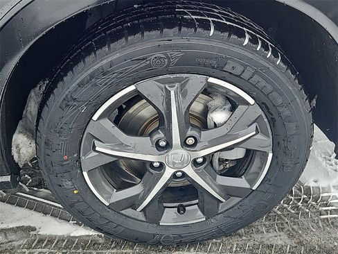 Certified 2024 Honda HR-V EX-L image 10