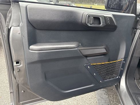 Used 2024 Ford Bronco Badlands image 10