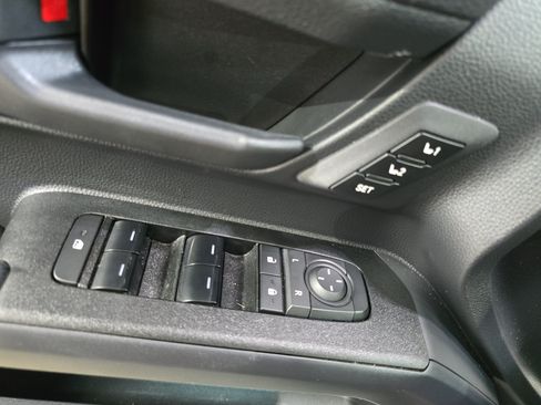 Used 2025 Toyota 4Runner TRD Off-Road Premium AWD/4WD image 25