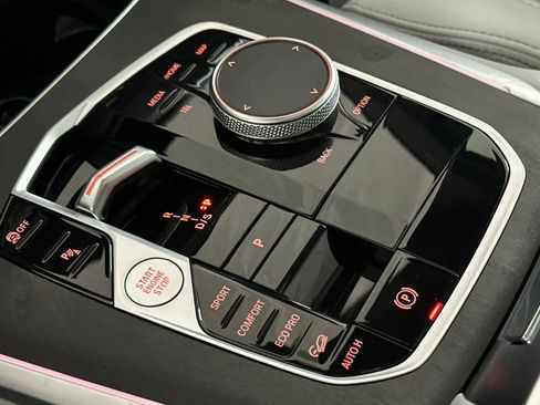 Used 2026 BMW X5 xDrive40i w/ Premium Package image 22