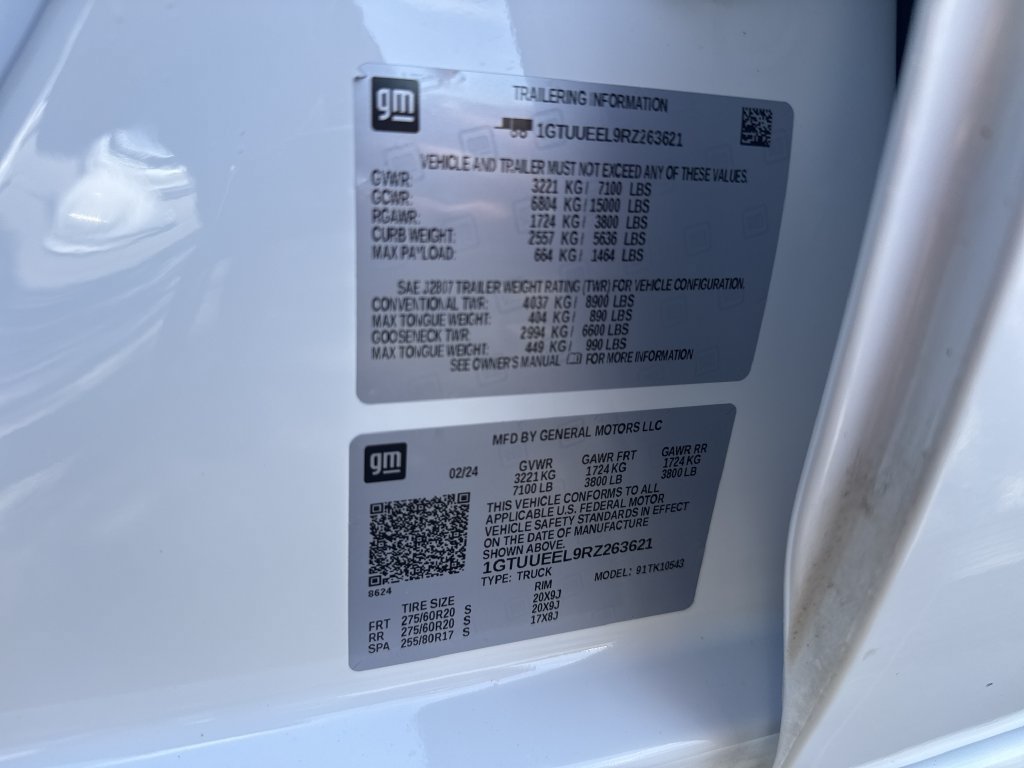 Used 2024 GMC Sierra 1500 AT4 w/ Technology Package AWD/4WD image 36
