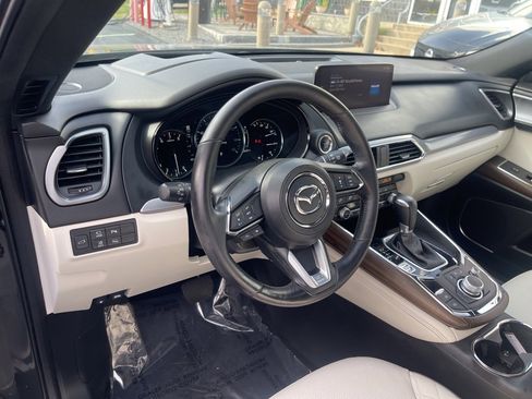 Used 2022 MAZDA CX-9 Signature image 10