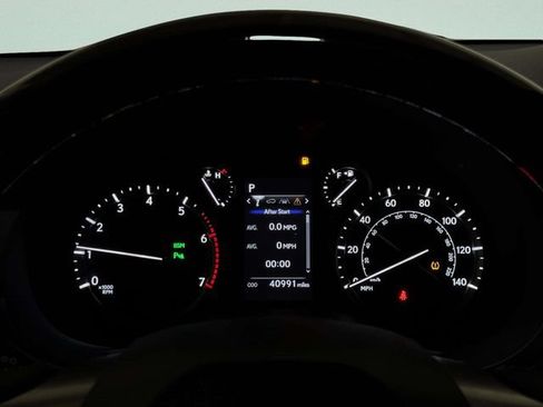 Certified 2023 Lexus GX 460 Premium w/ Premium Package AWD/4WD image 13